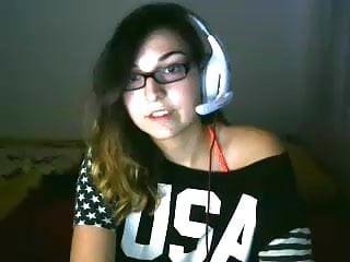 Geile blonde Hure zeigt was sie drauf hat