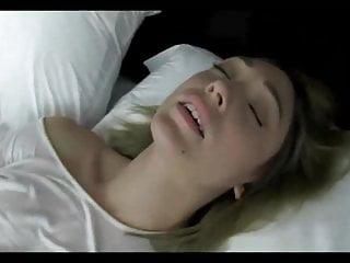 Sie Blasen und ficken zum ersten Mal