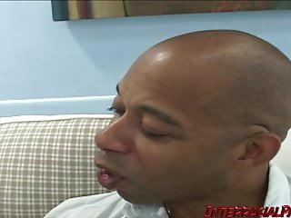 Die Schlampe Molly nimmt es für Geld