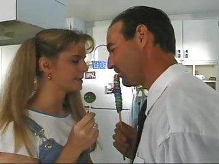 Traumhafter Teen bekommt einen Fick von einem Fremden