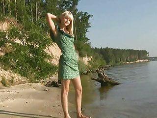 Ukrainisches Girl zeigt beim Casting ihre Fähigkeiten