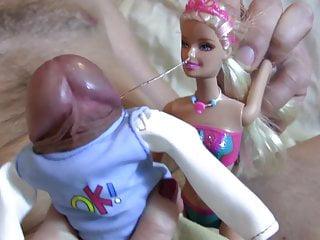 Genuss mit Sperma Amateurin macht die Beine breit