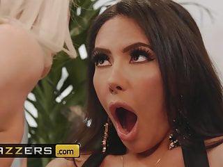 Die geile lela star wird von keiran Lee gefickt