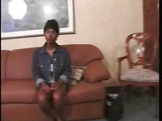 Geile Tante nimmt es in den Arsch