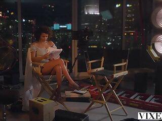 Vixen Alina nimmt sich was sie will