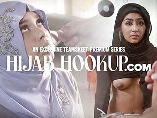 Teen Aria Collins in den Mund gespritzt