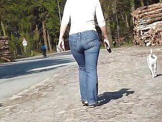 Geiles Rendezvous Girl mit drallem Hintern wird gevögelt