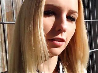 Atemberaubende deutsche Teen nimmt ihn in den Arsch