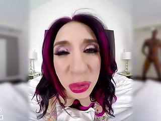 Abella Danger kriegt die Löcher benutzt