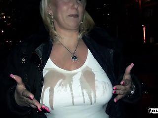 Im Bus wird gefickt bis der Arzt kommt