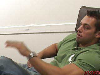 Hausgemachtes Casting für Ehemann vor den Augen ihres Mannes