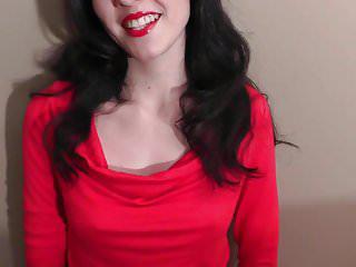 Deutsche Freundin macht die Beine für ihn breit