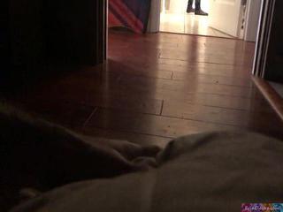 Milf lässt sich von einem Teen ficken