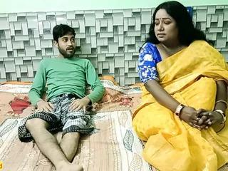 Inder katani bhi hat romantischen Sex mit einem jungen Kerl