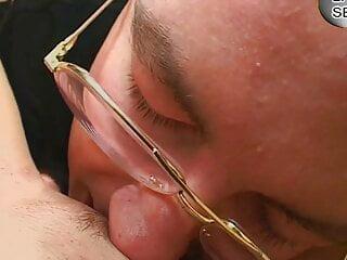 Die geile Andrea zeigt beim Casting ihre Fähigkeiten